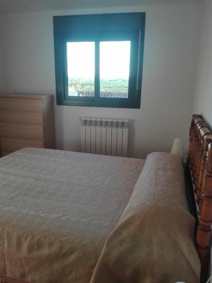 Salas Bajas Turismo Rural Del Somontano מראה חיצוני תמונה